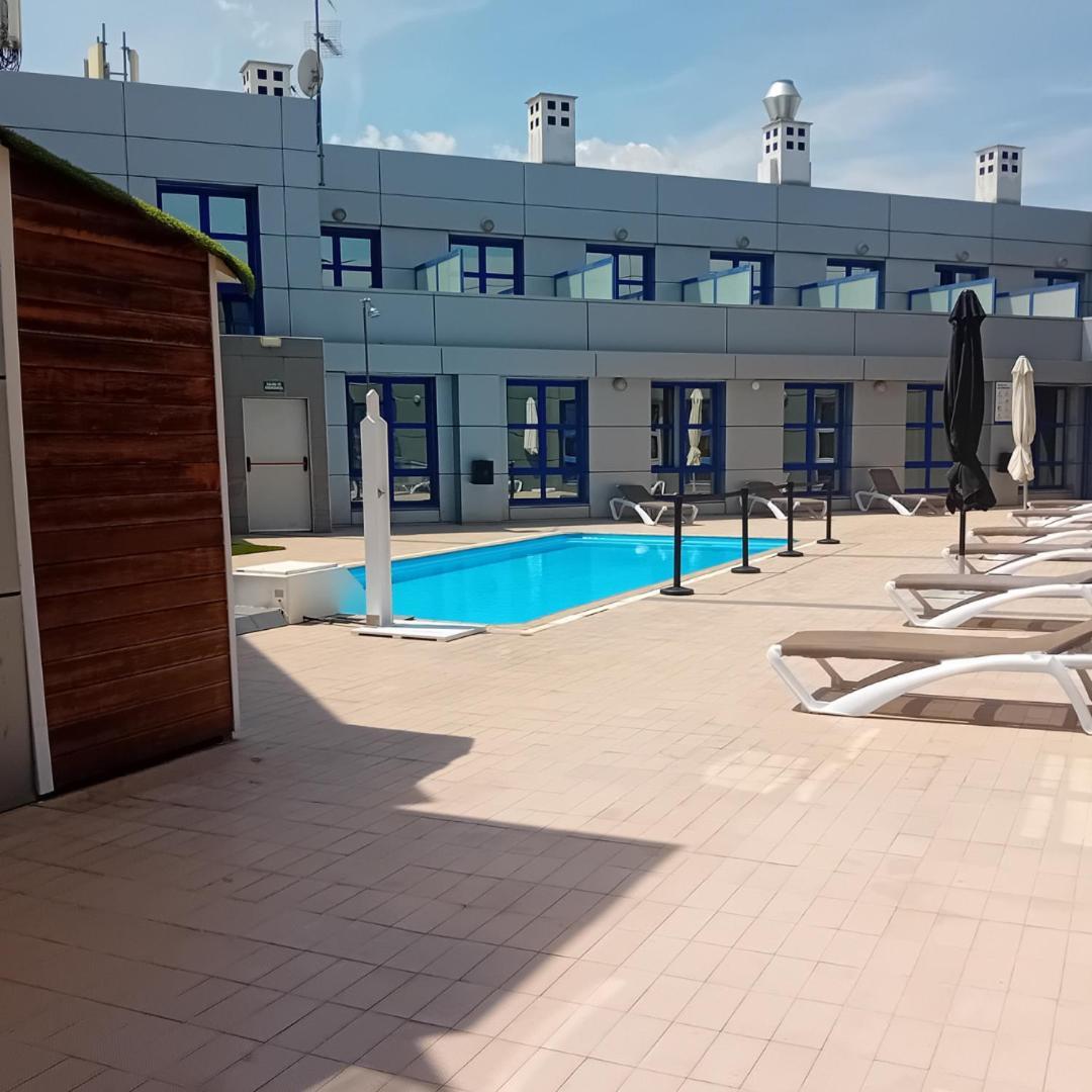 Iraipe Logrono Hotel Esterno foto